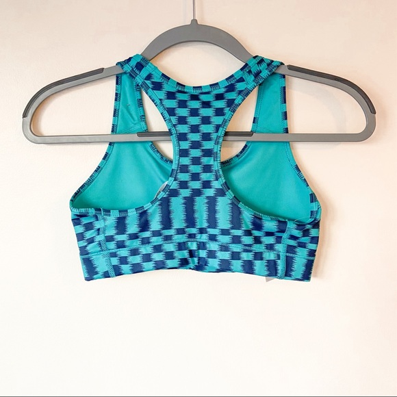 Like new patterned sports bra - Picture 2 of 2